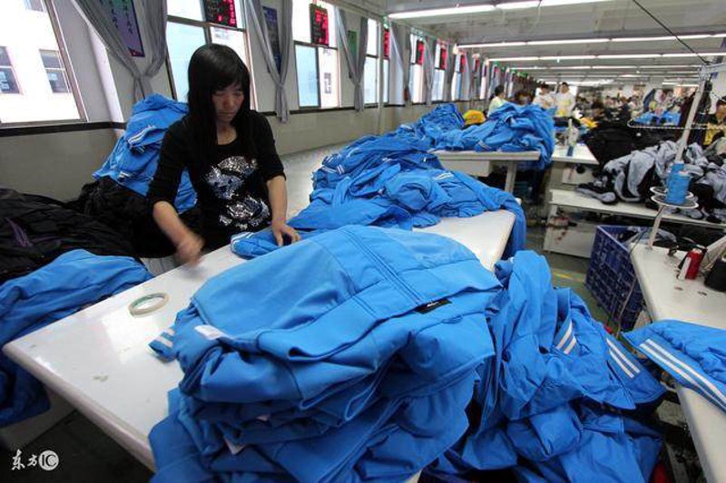 如何制作一份详尽的服装生产工艺单